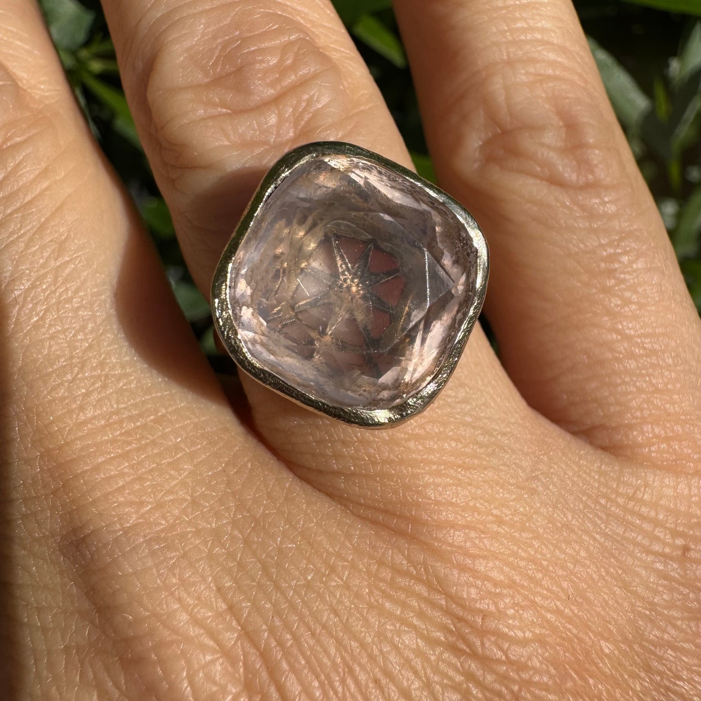18K gold H.Stern ring set with Rose Quartz