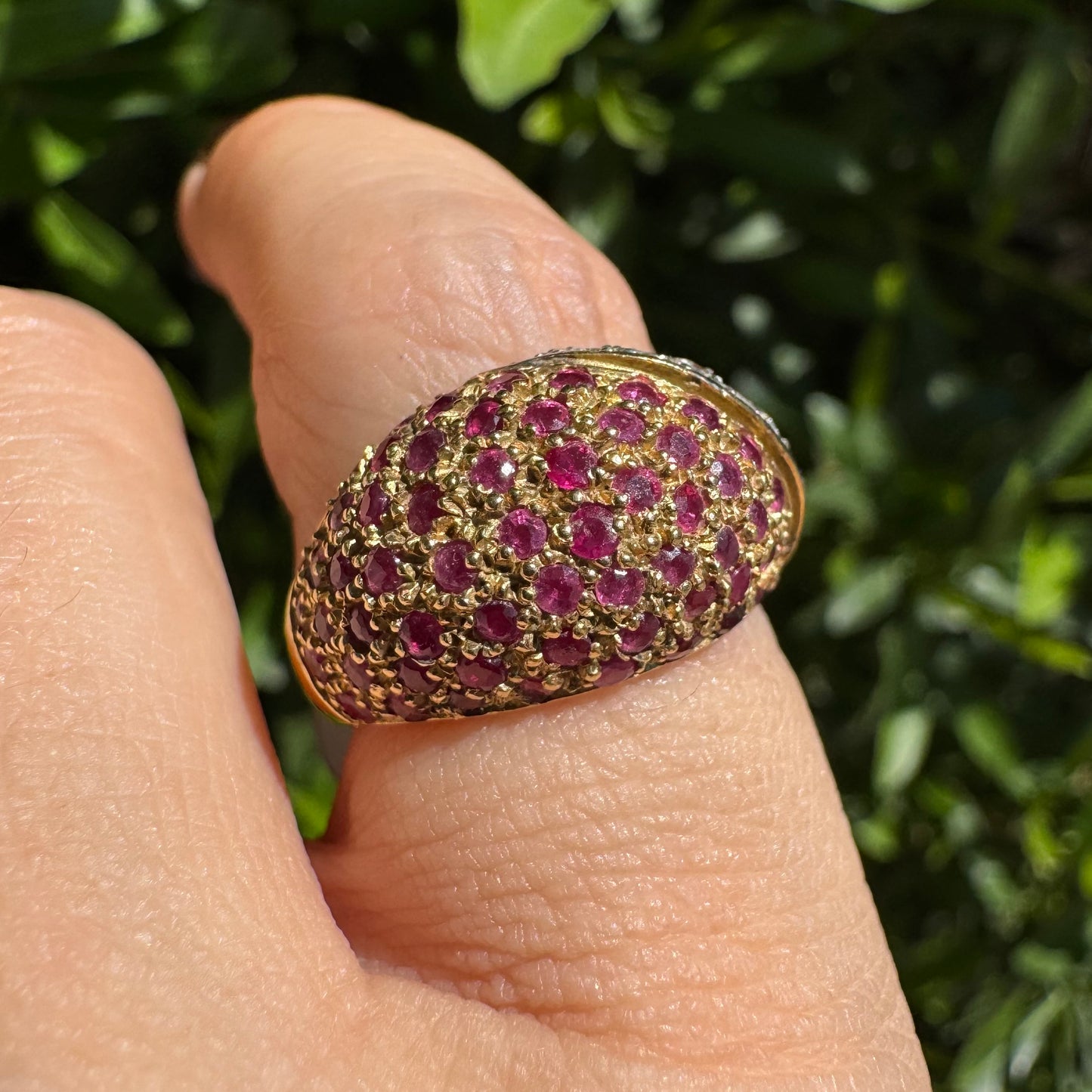 14K gold ring set with Ruby & Diamonds