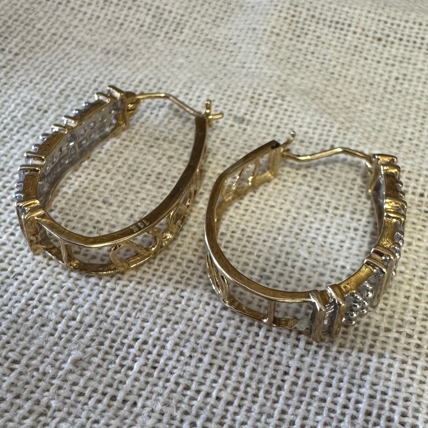 14K gold hoop earrings set with Diamonds