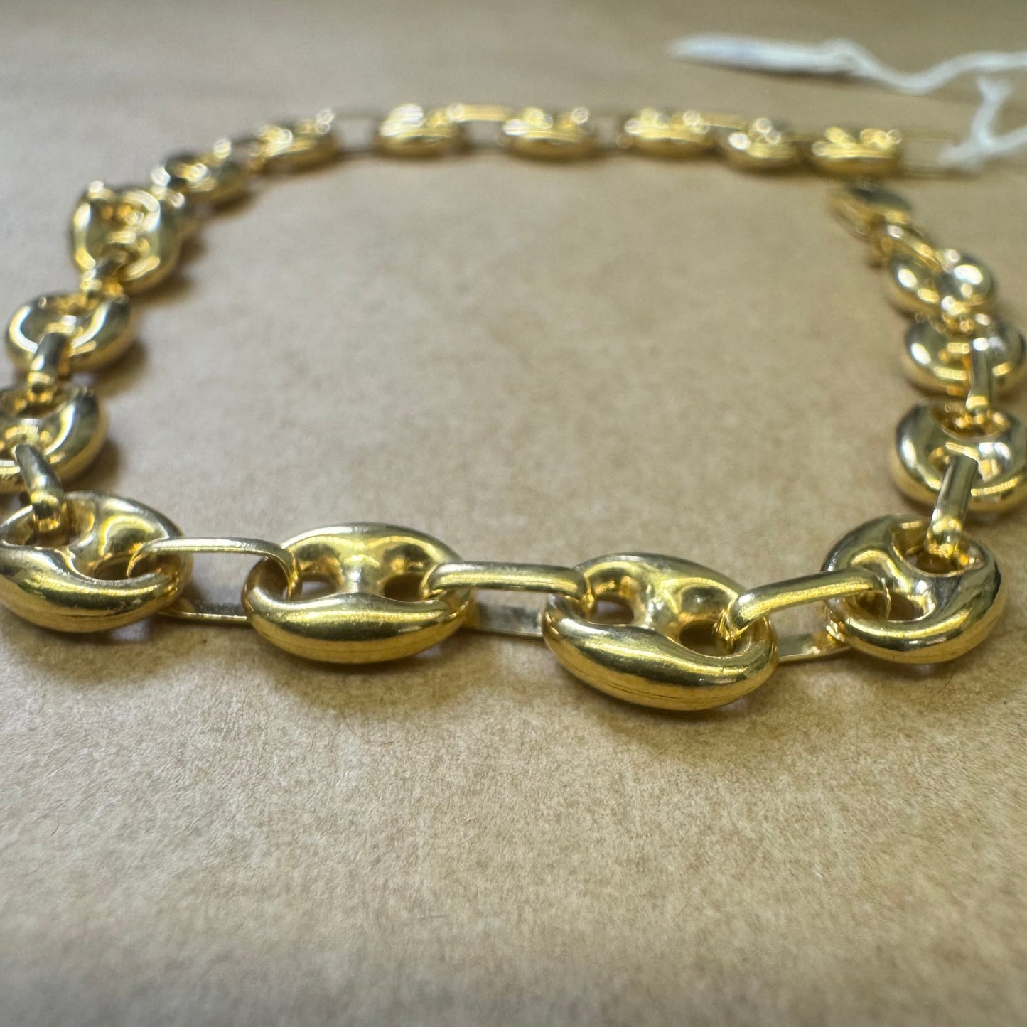 18K gold bracelet in a mariner link design