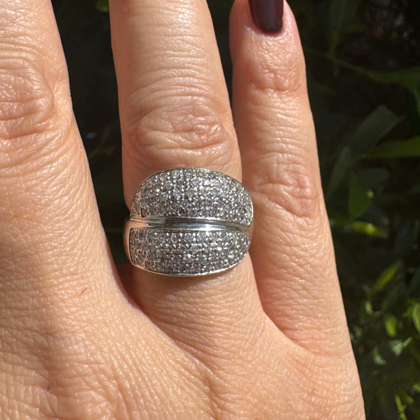 14K white gold ring set with Diamonds