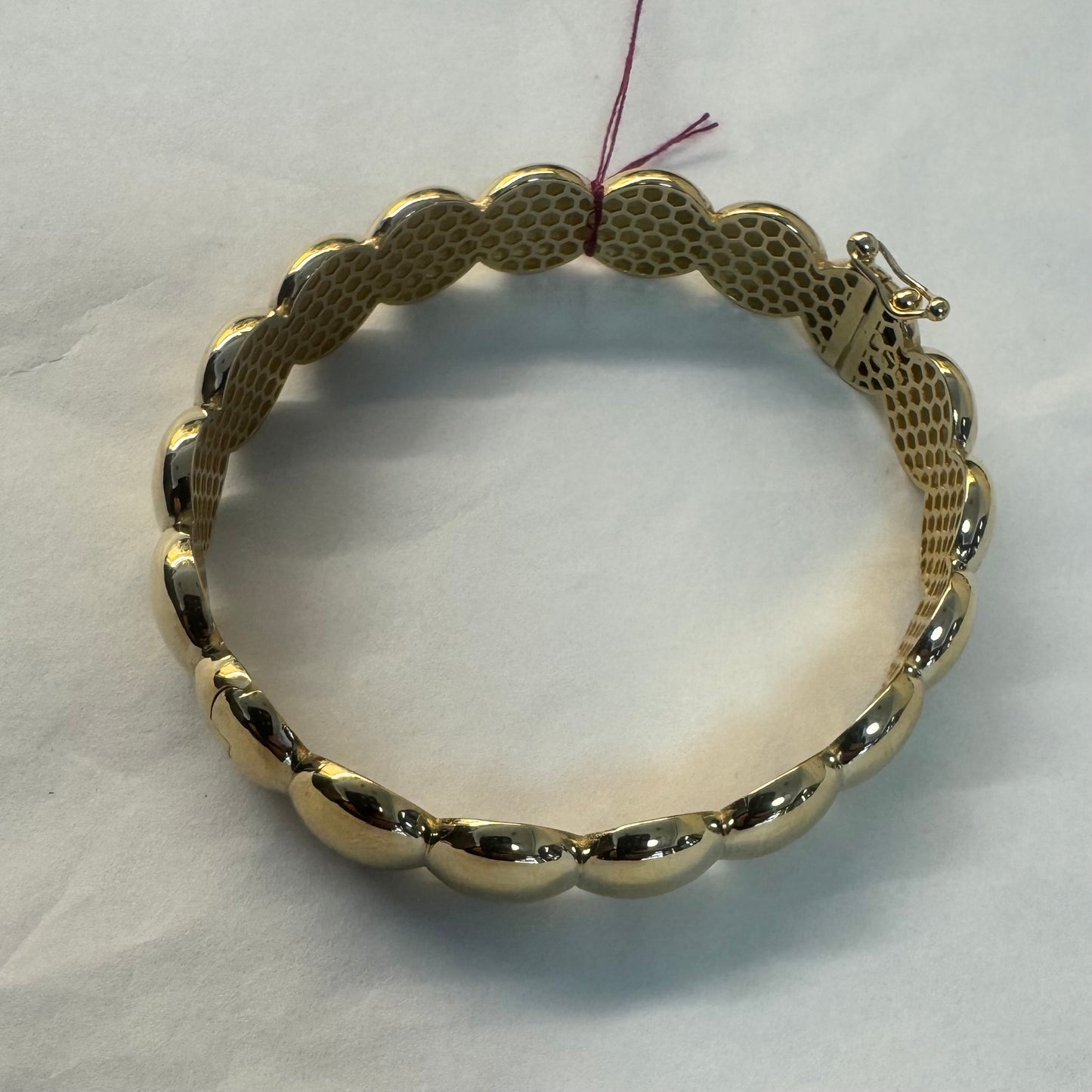 14K gold bracelet set with bold, rounded links