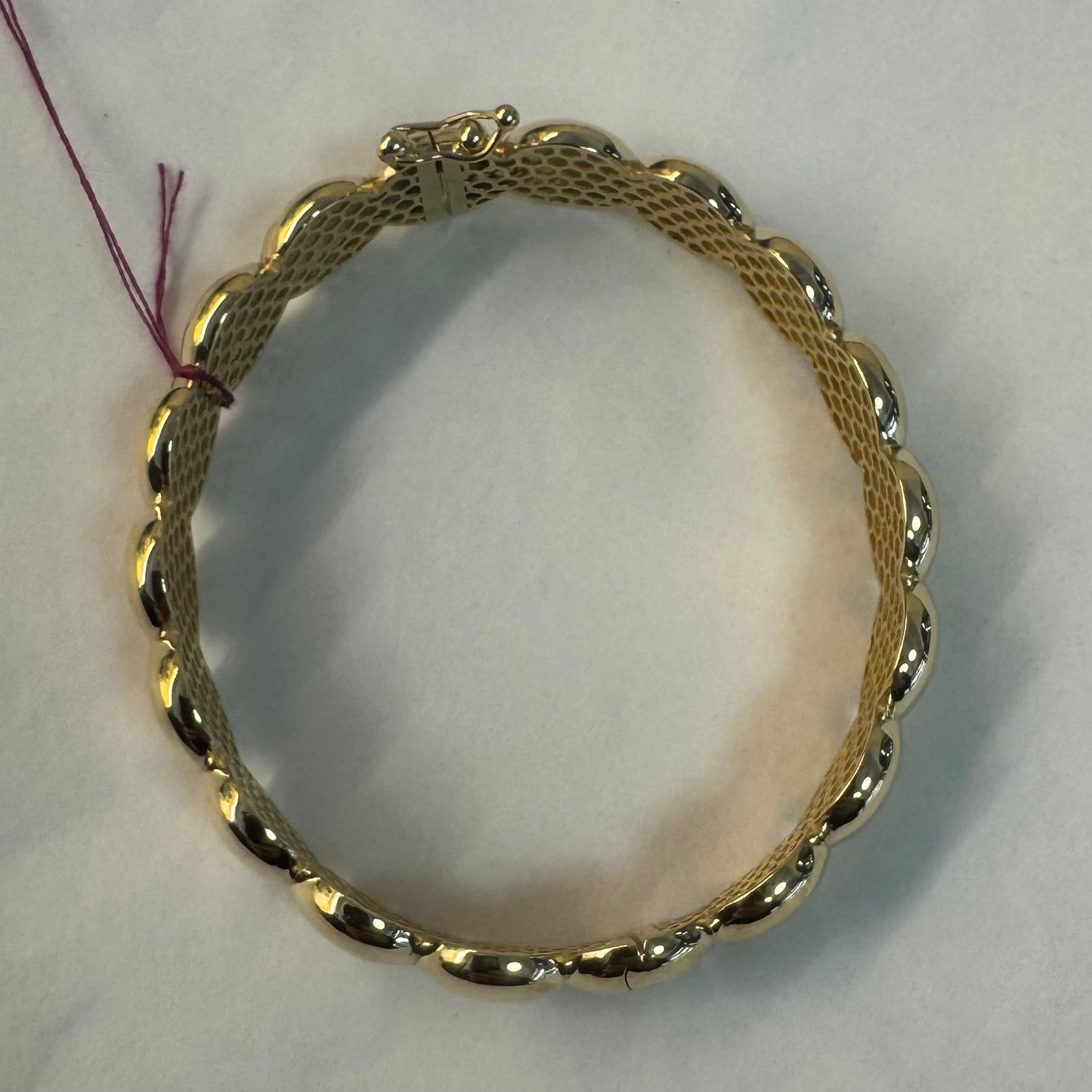 14K gold bracelet set with bold, rounded links