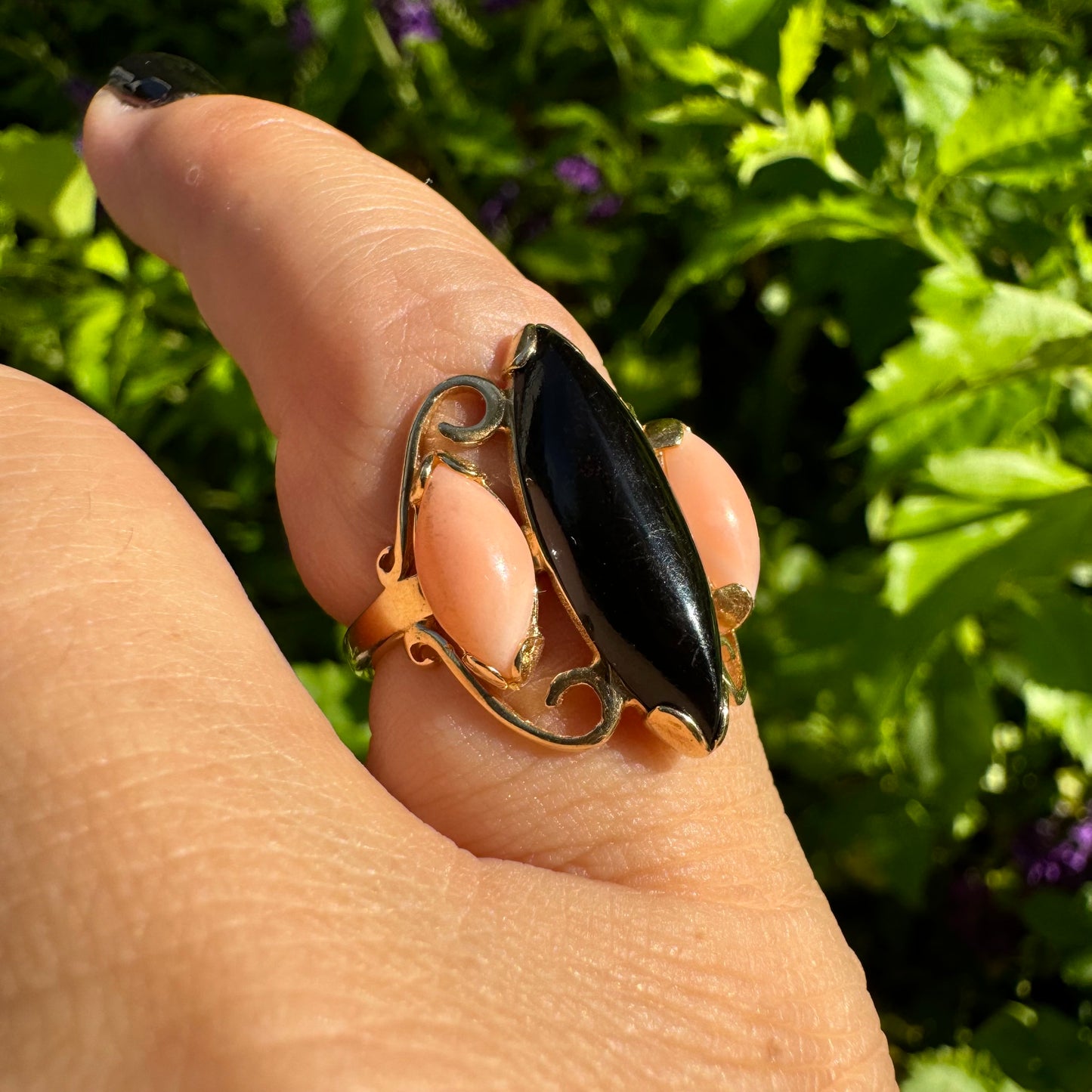 14K gold ring set with Black Onyx & Coral