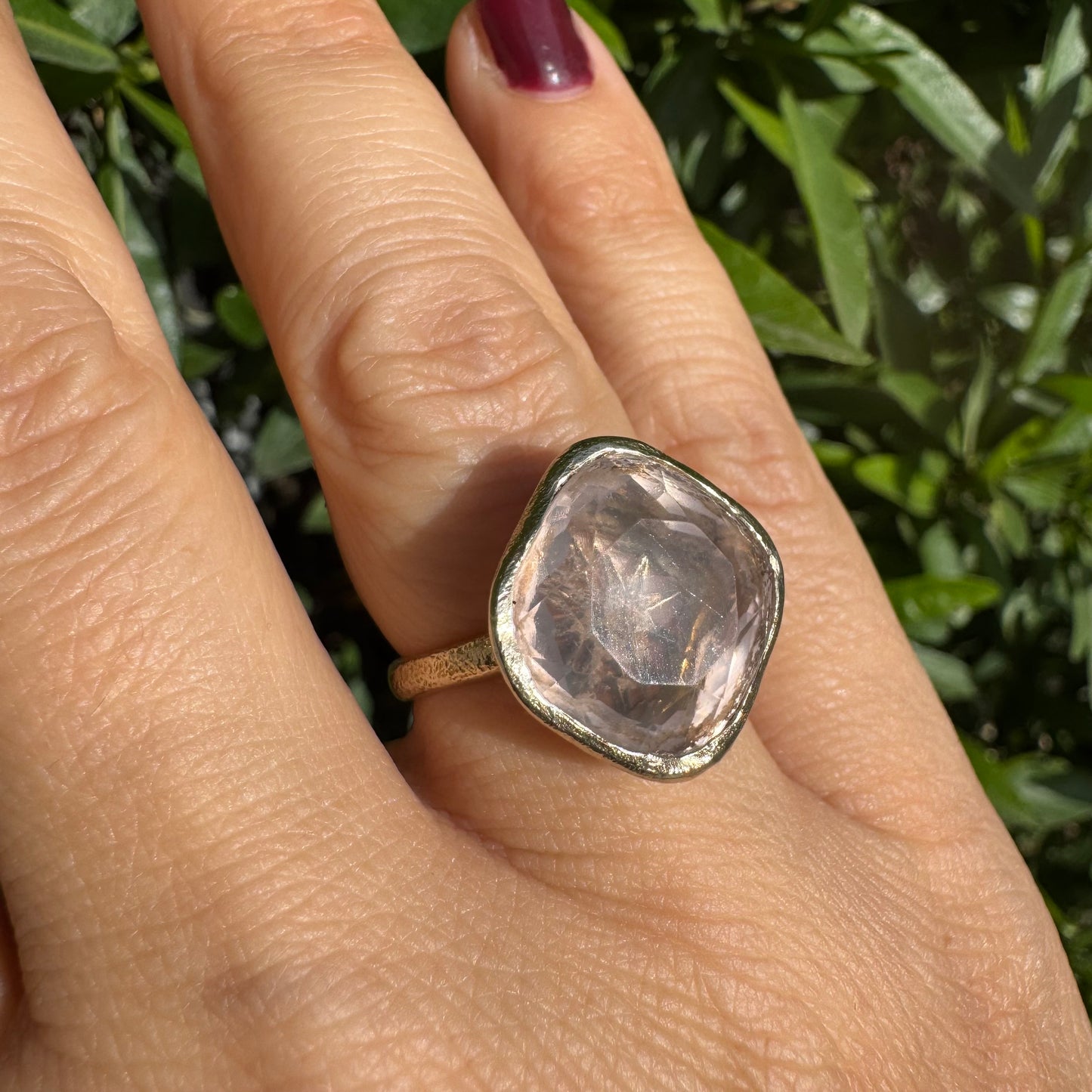 18K gold H.Stern ring set with Rose Quartz