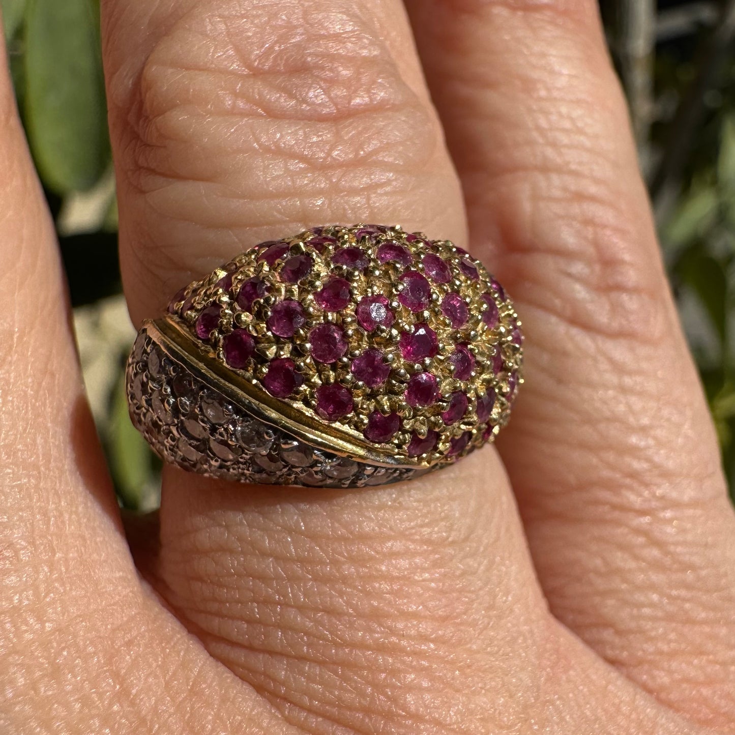 14K gold ring set with Ruby & Diamonds