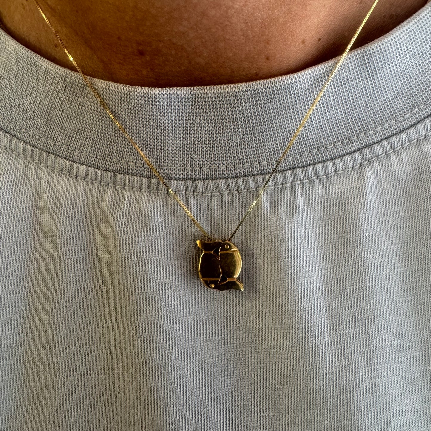 18K gold two fishes pendant