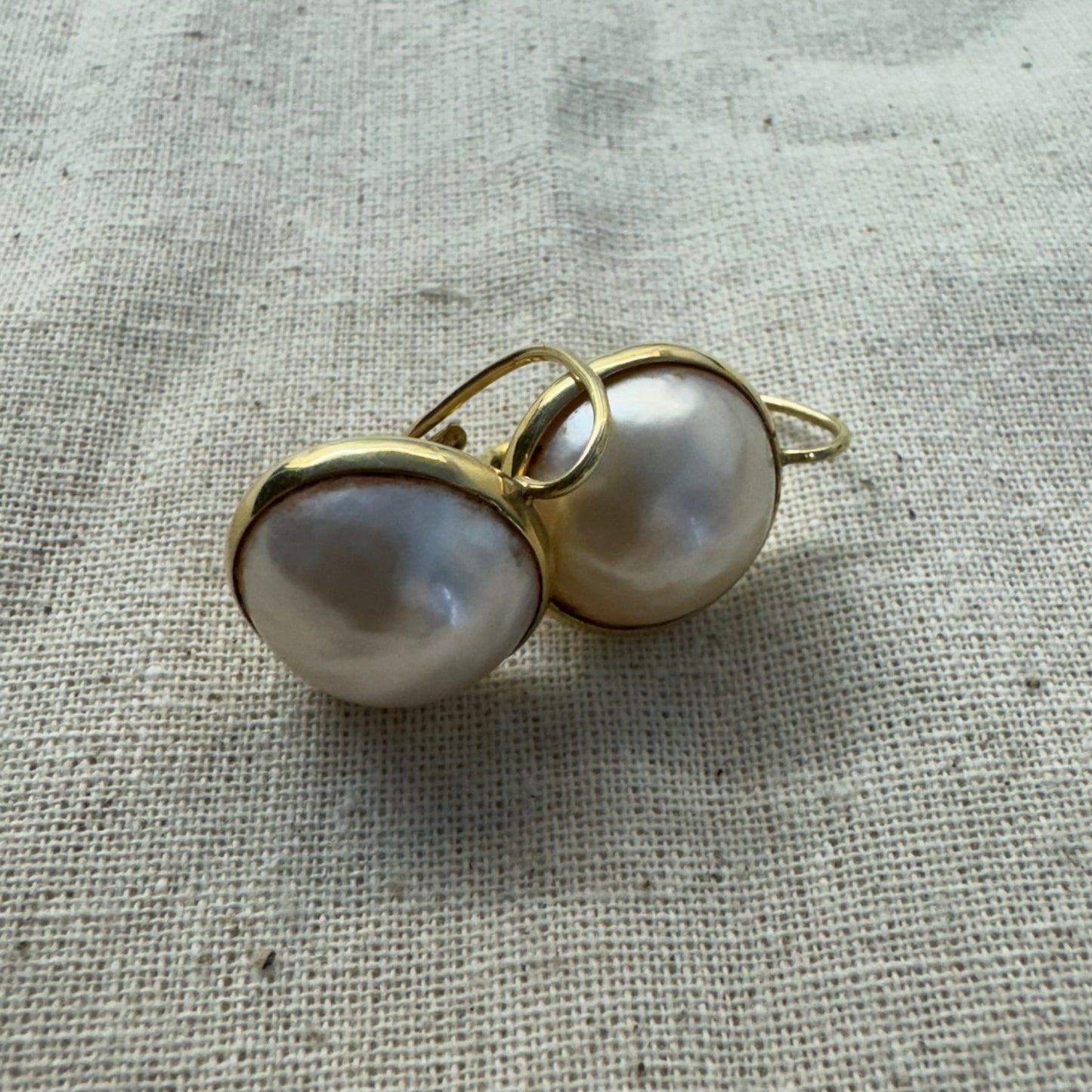 14K gold drop earrings set with Pearl