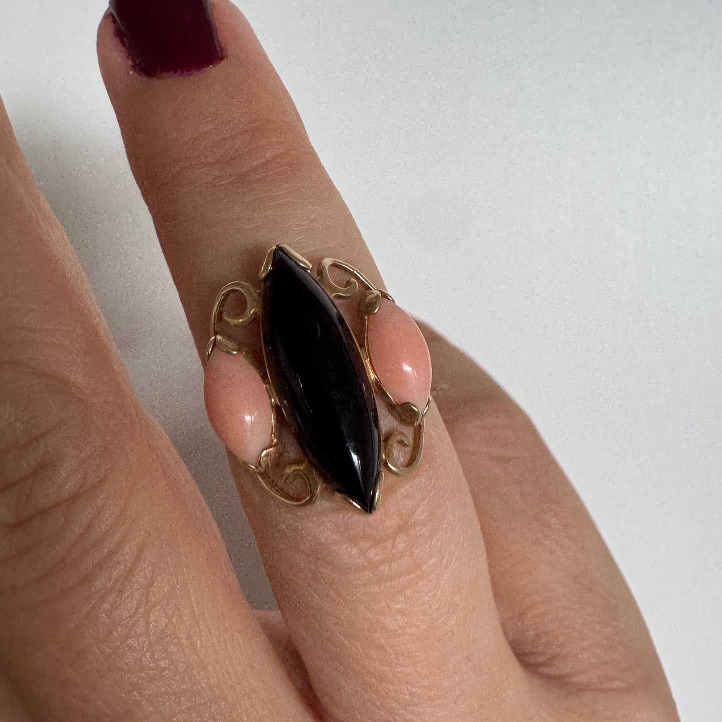 14K gold ring set with Black Onyx & Corals