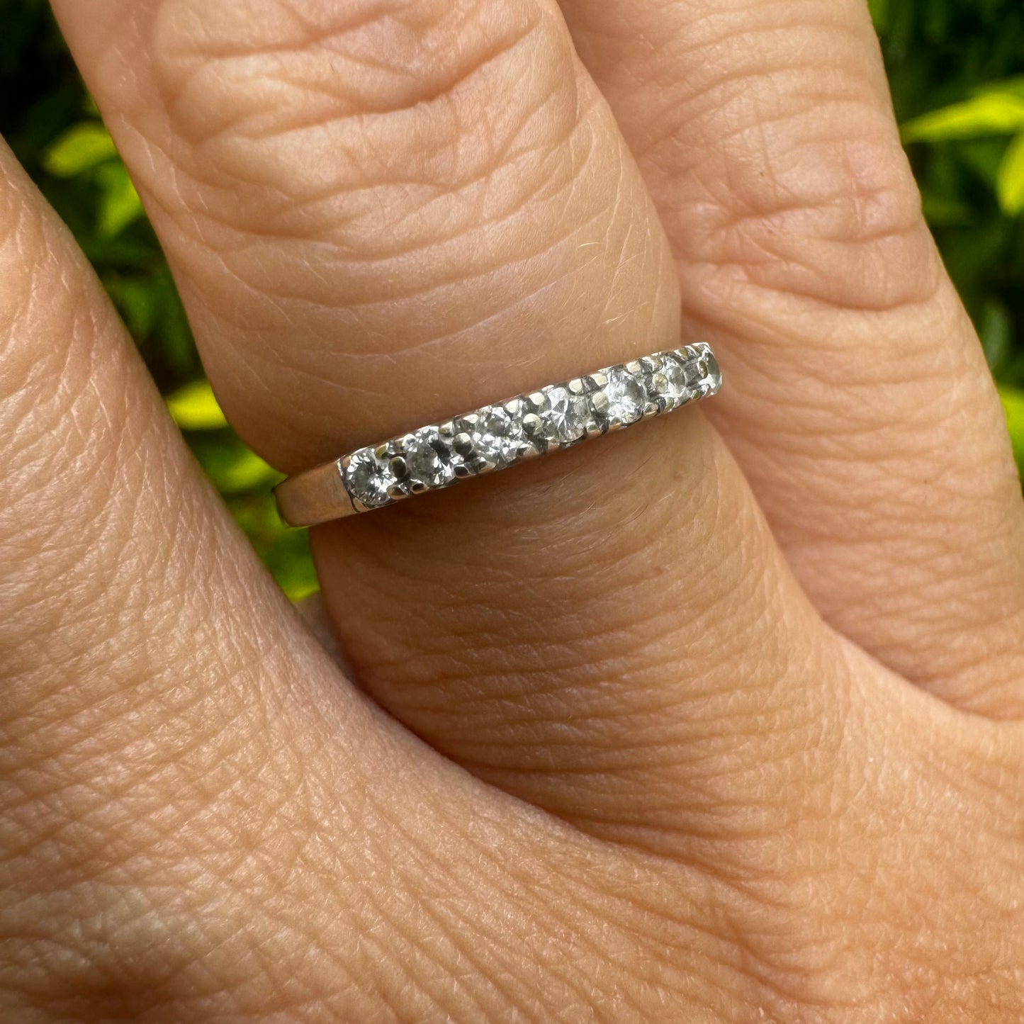 טבעת זהב 14K משובצת יהלומים