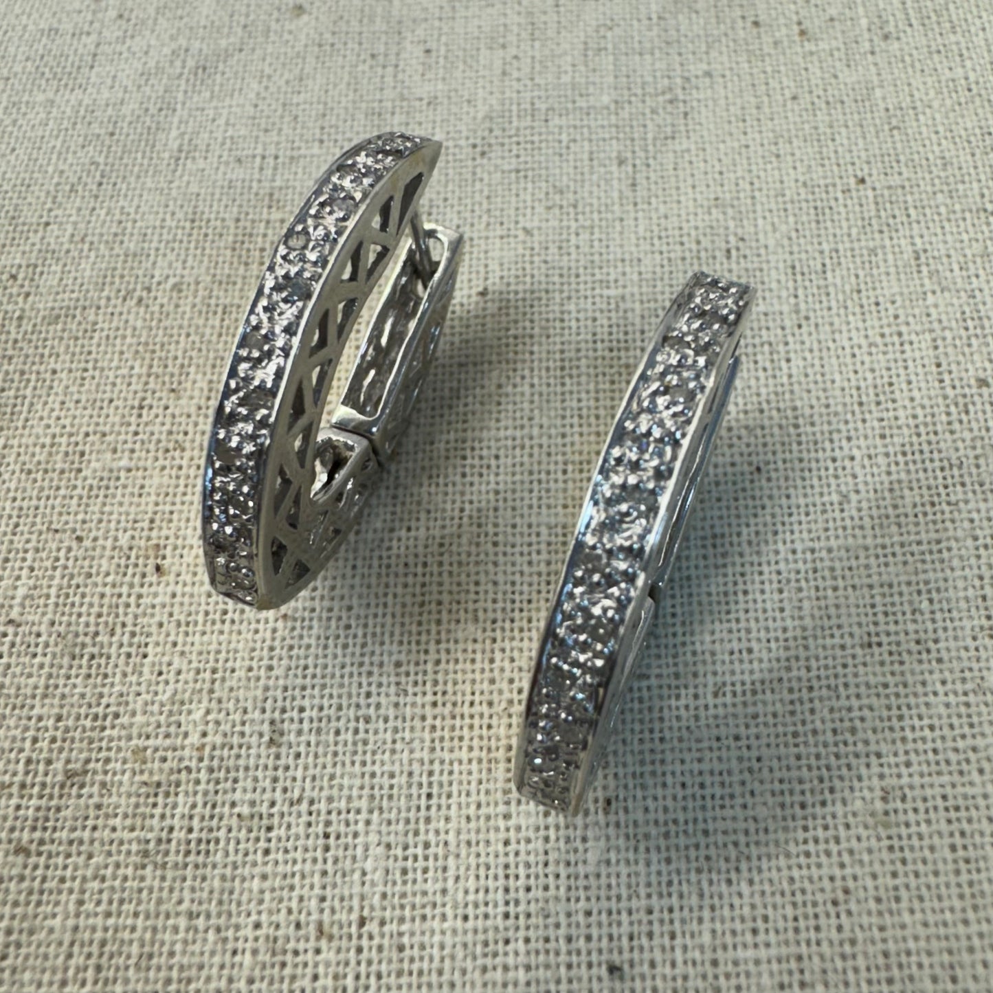 14K gold hoop earrings set with Diamonds