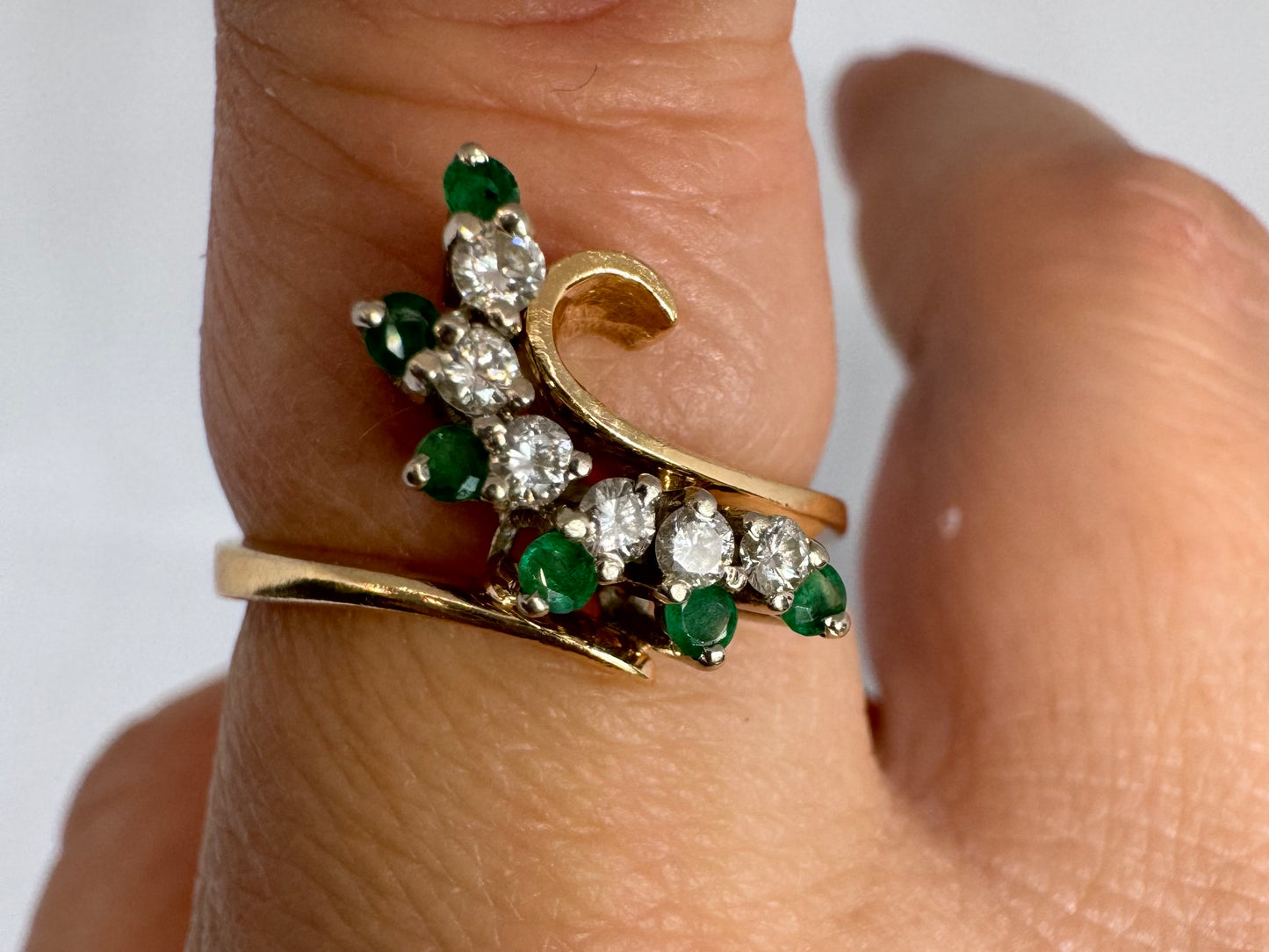 14K gold ring set with Emerald & Diamonds