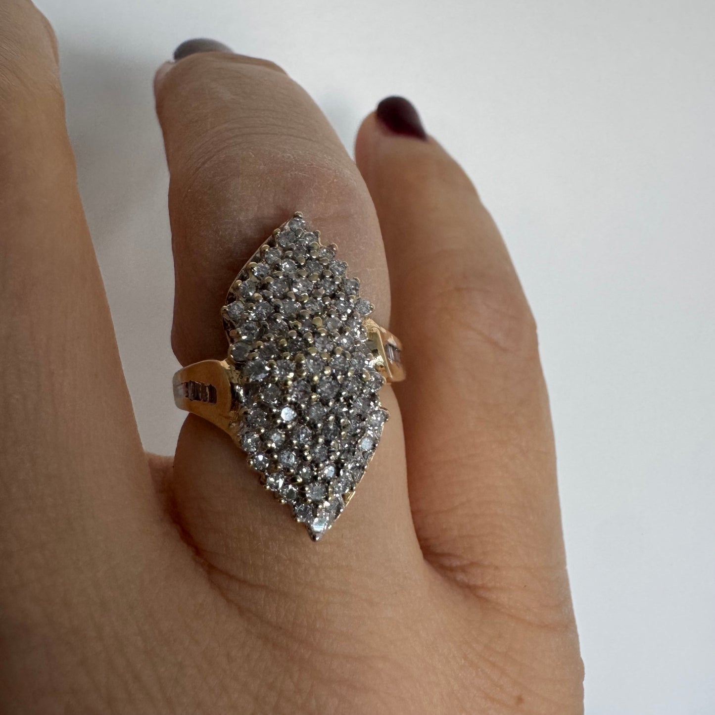 14K yellow gold ring set with Diamonds