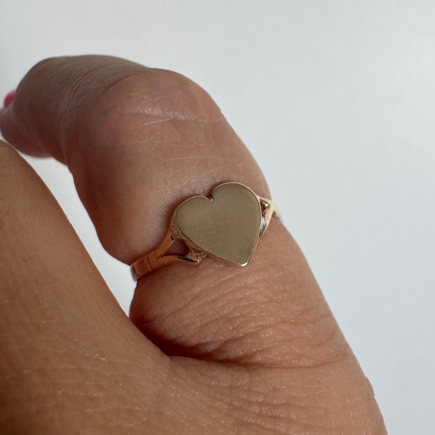 14K gold heart ring