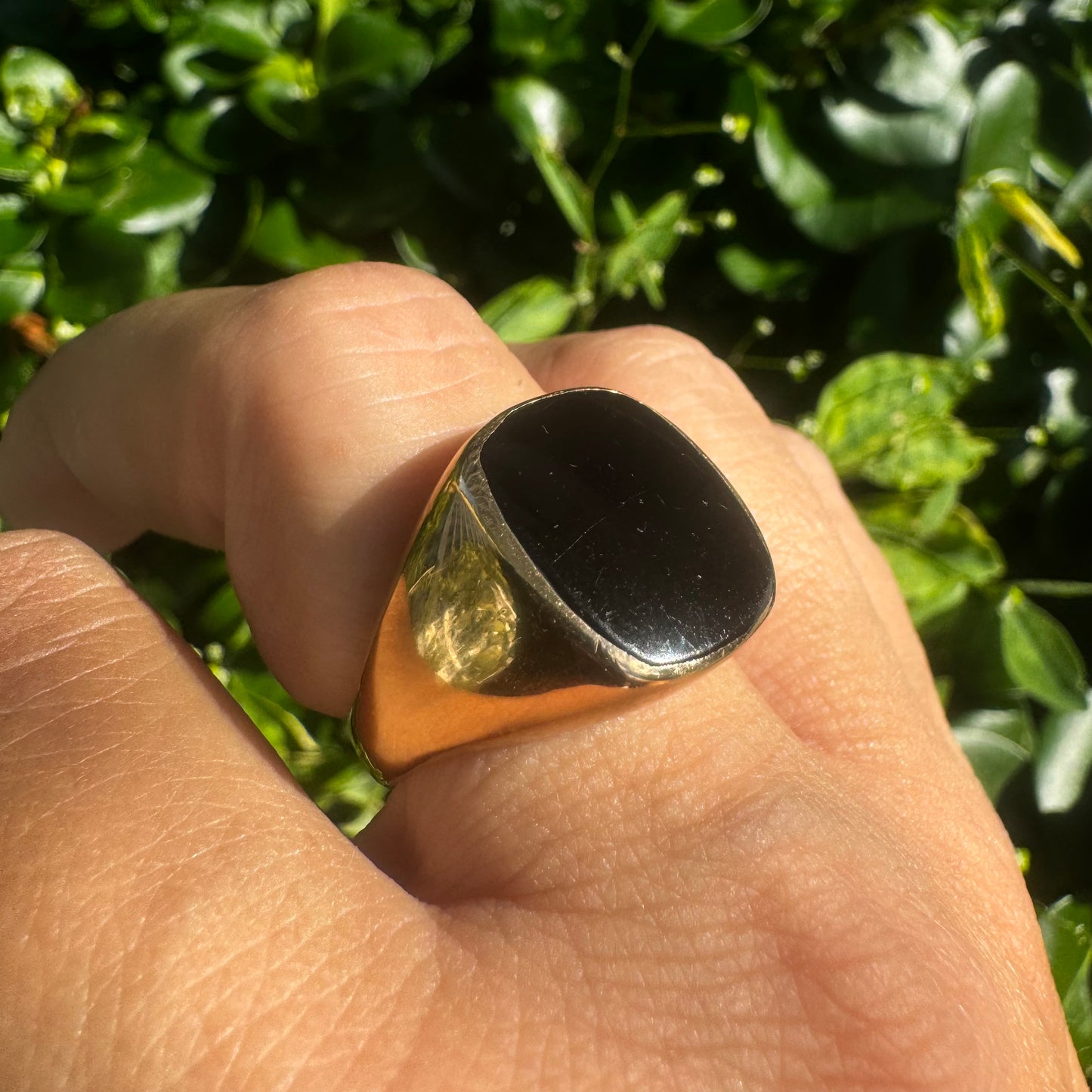 14K gold ring set with Onyx