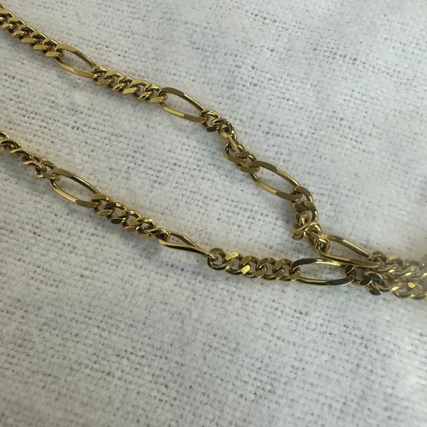 18K gold necklace