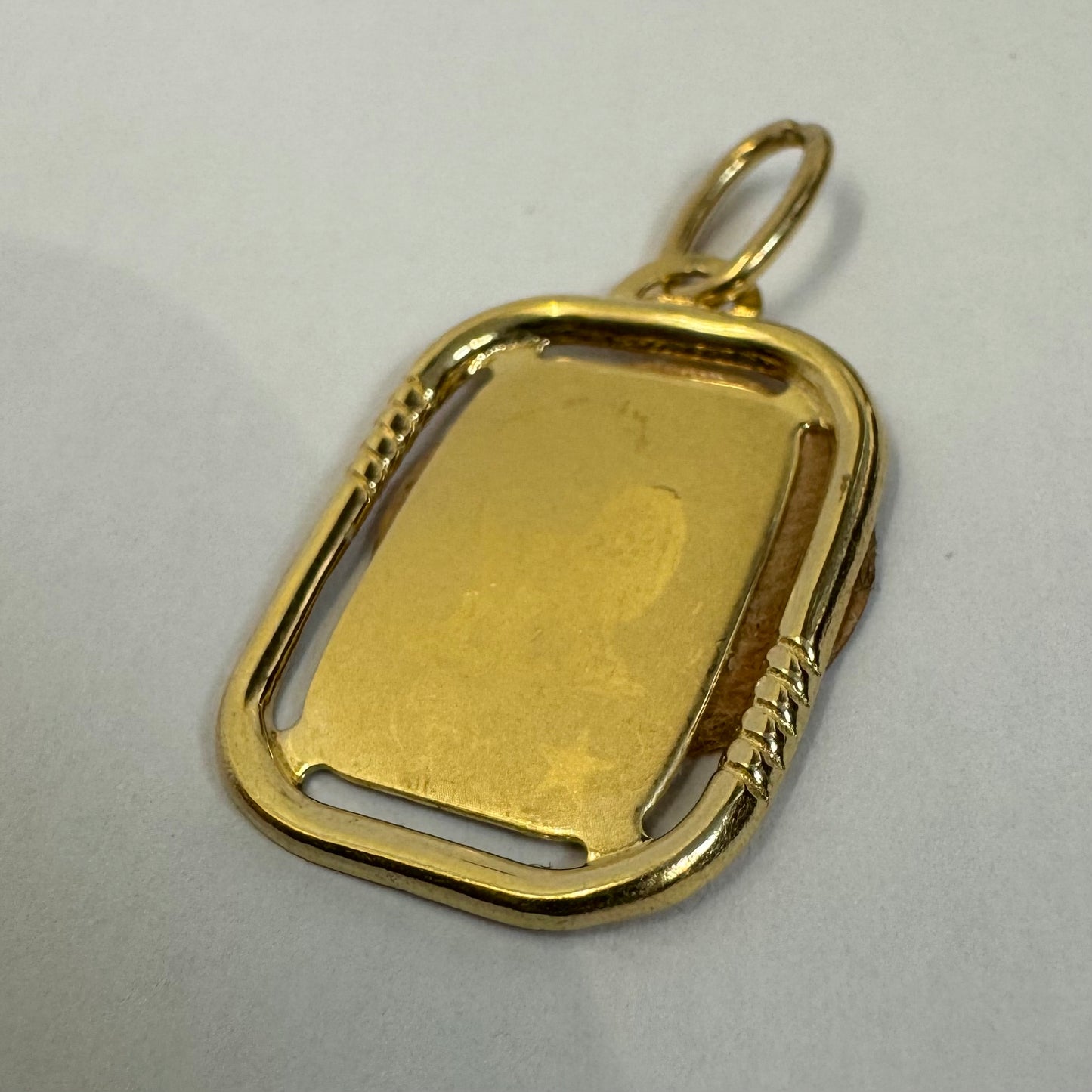 תליון עם משמעות, מוסיף שיק לכל לבוש ומתאים להכל