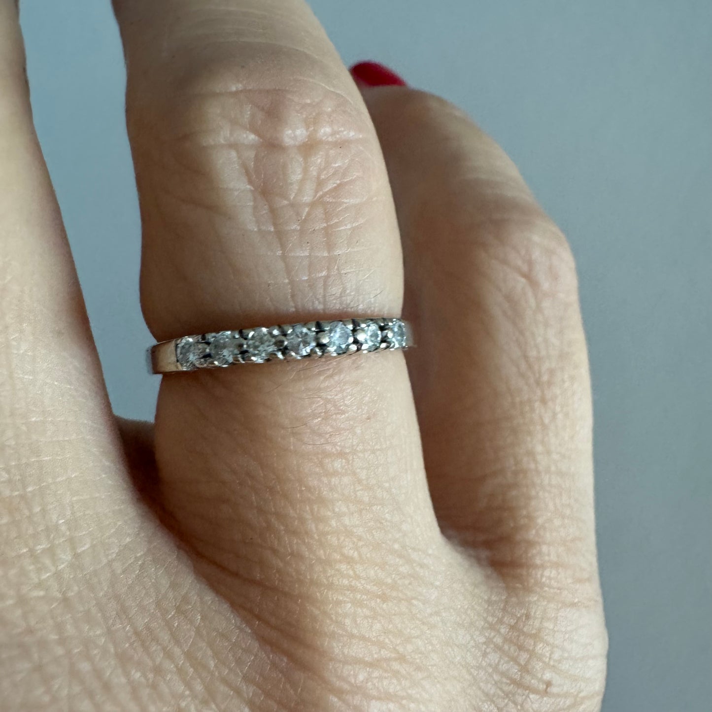 14K gold ring set with Diamonds