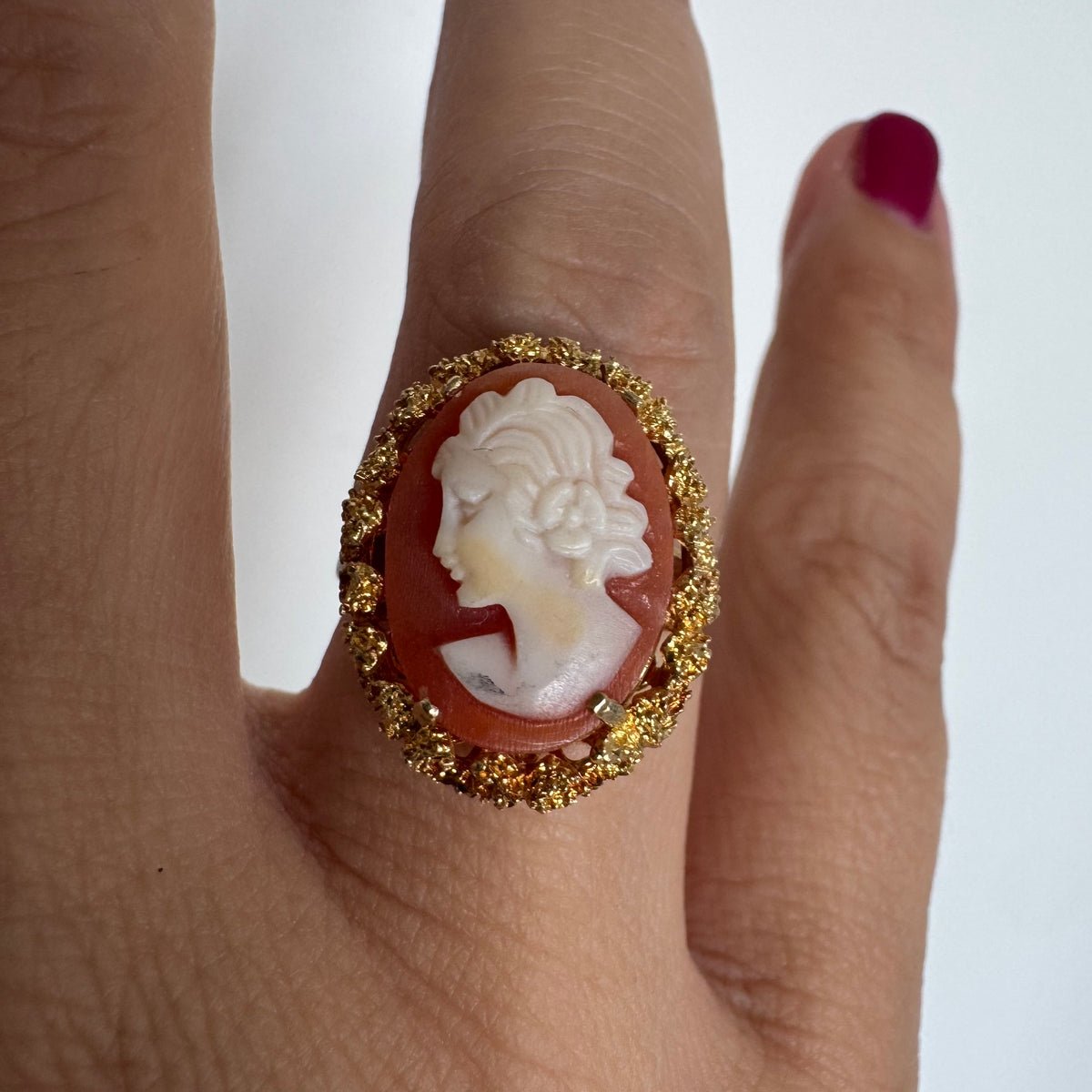 14K gold Cameo ring featuring an oval carved female profile