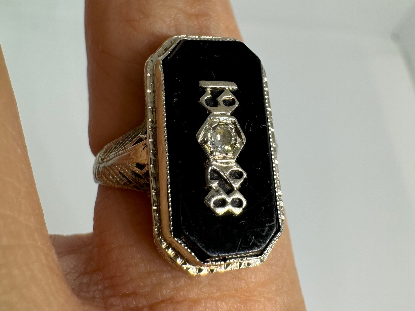 14K gold College “1928” ring set with Onyx & Diamond