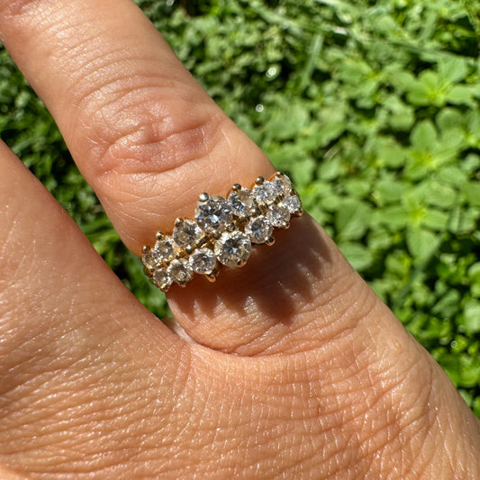 14K gold ring set with Diamonds