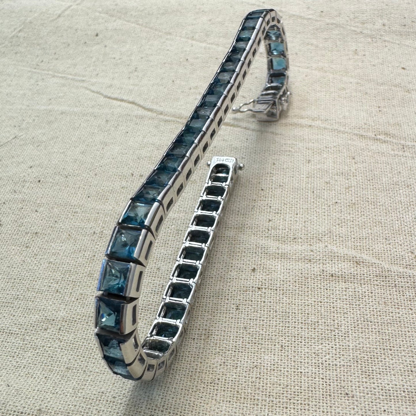 18K gold H.Stern bracelet set with Blue Topaz