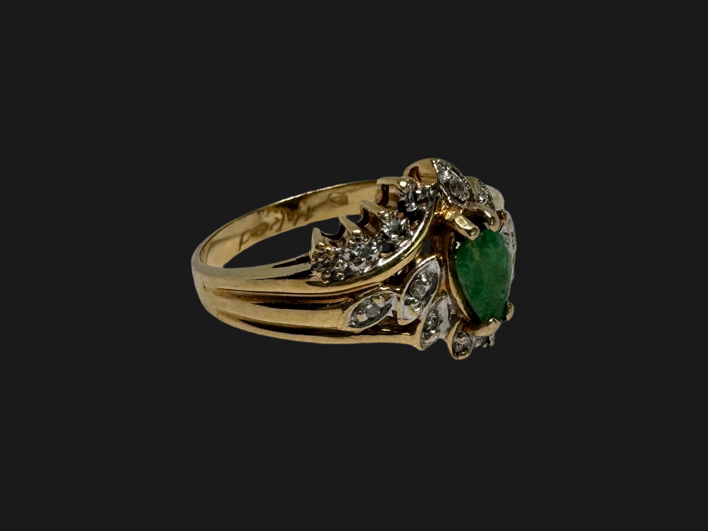 14K gold ring set with Emerald & Diamonds