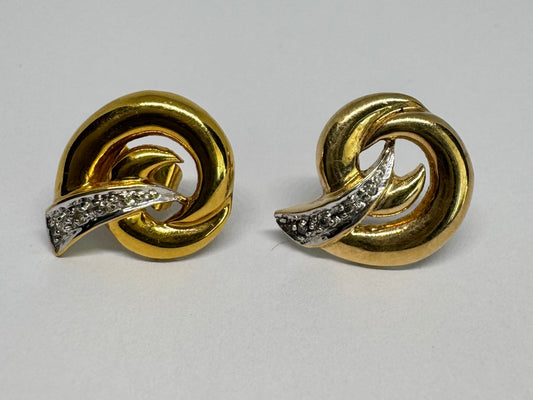 14K gold Stud earrings set with Diamonds