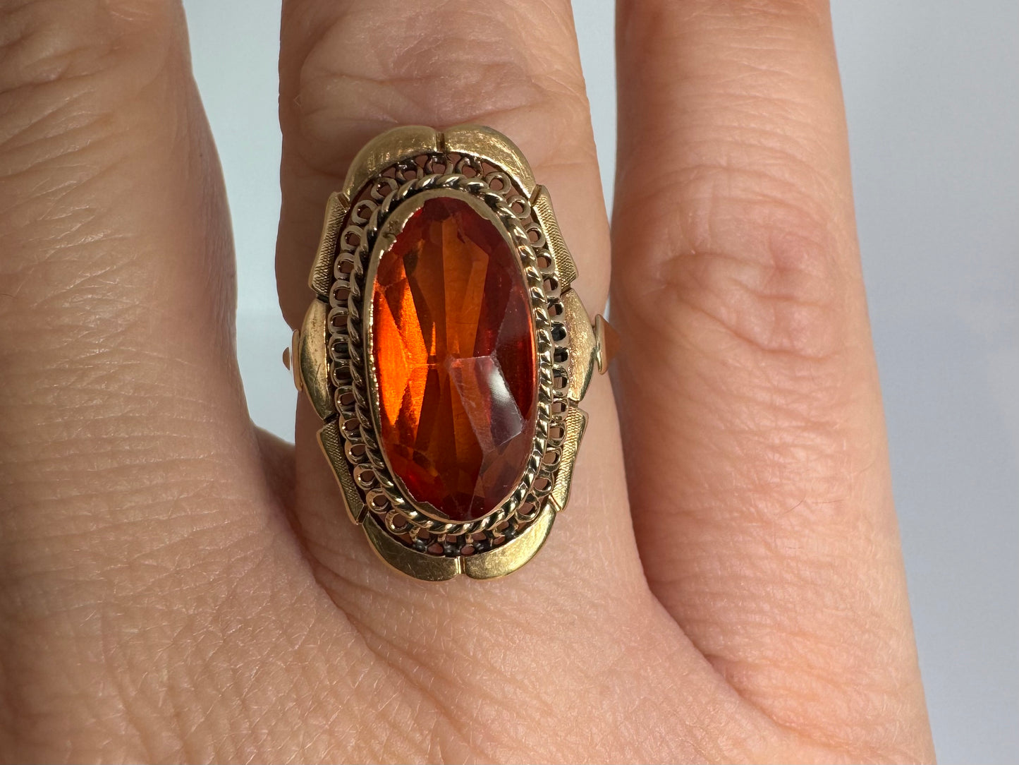 14K gold ring set with Citrine