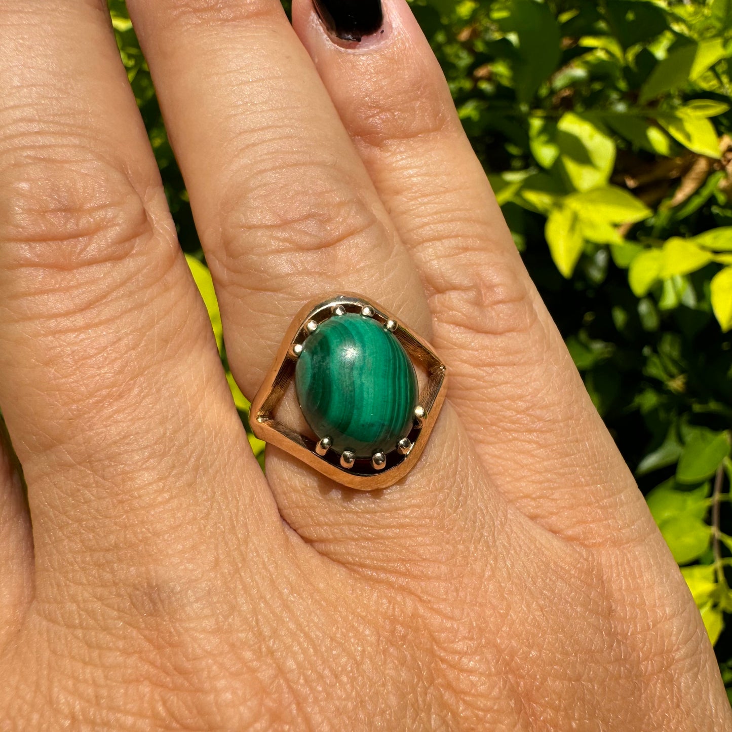 14K gold ring set with Malachite