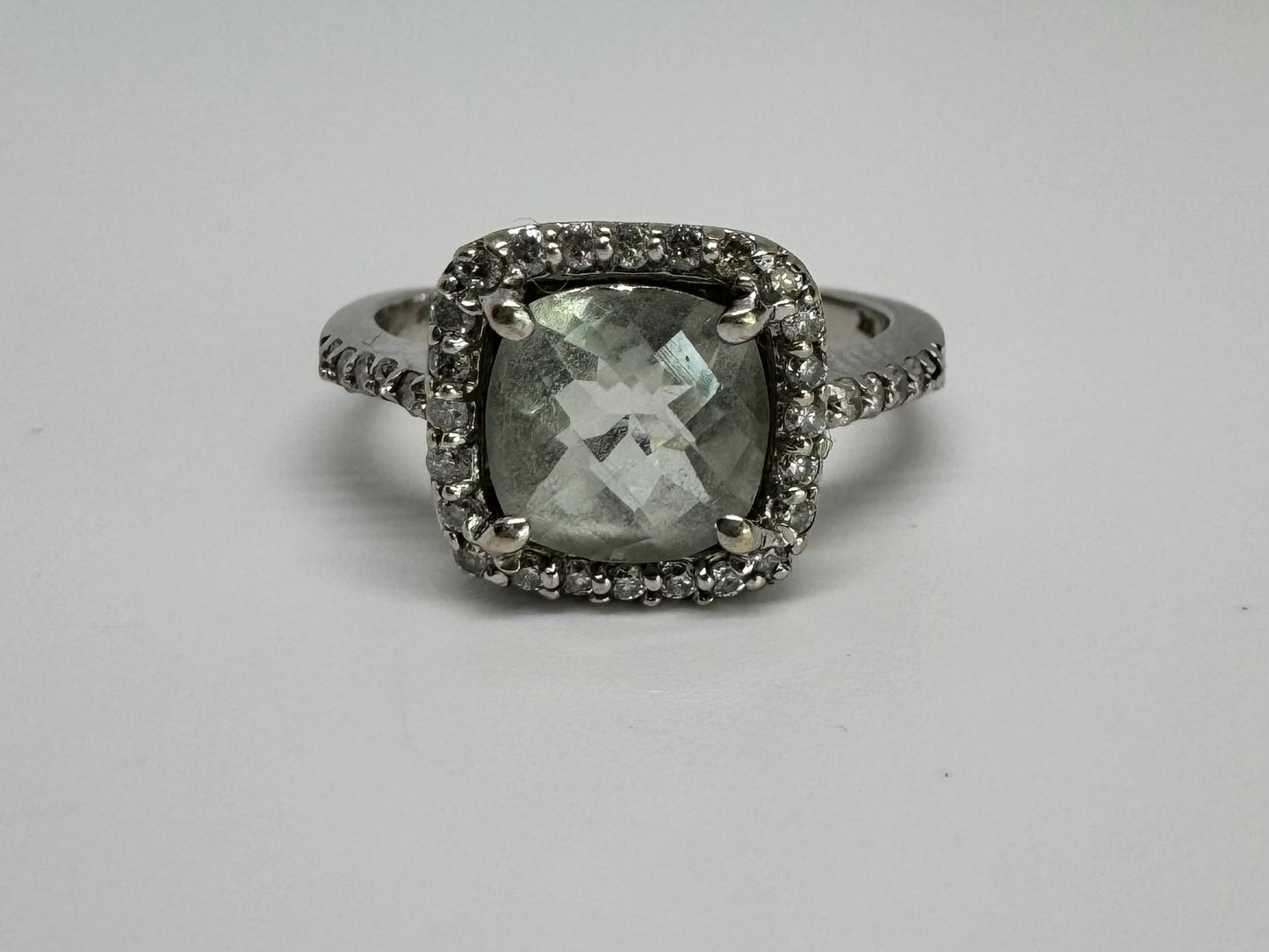 14K white gold set with Prasiolite & Diamonds