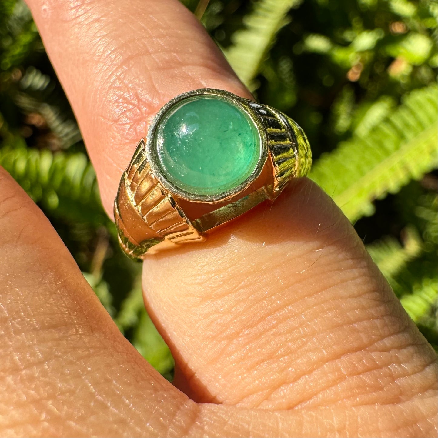 14K gold ring set with green Jade