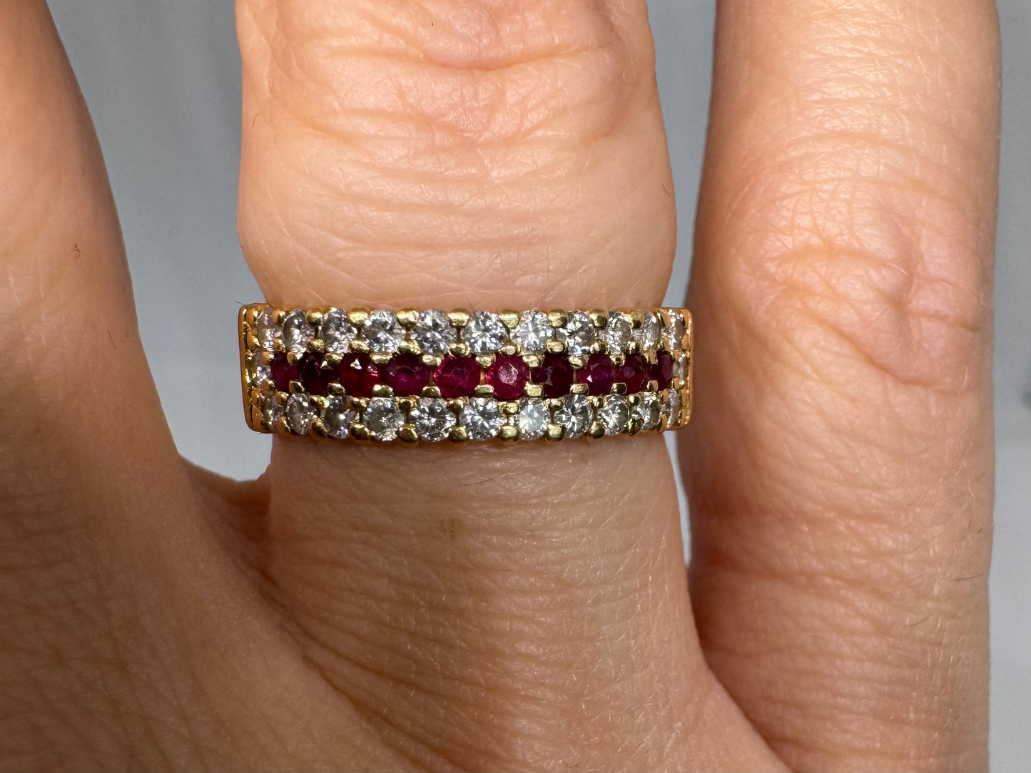 14K gold ring set with Ruby & Diamonds