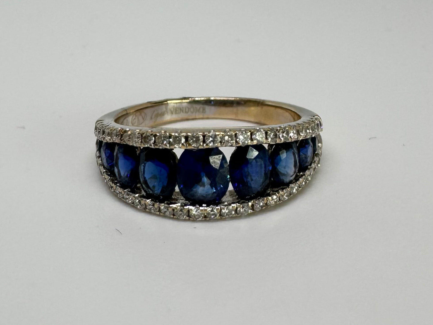 18K gold ring Sapphire & Diamonds