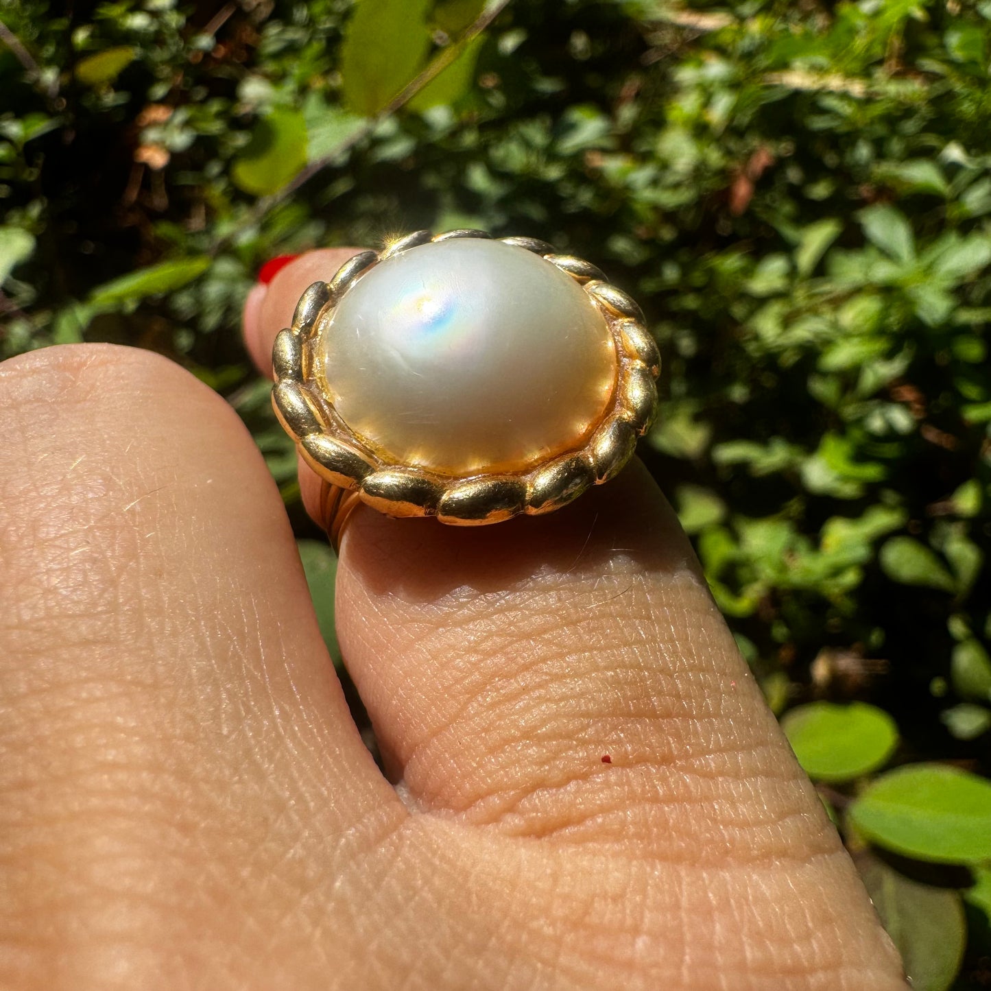 14K gold ring set with pearl