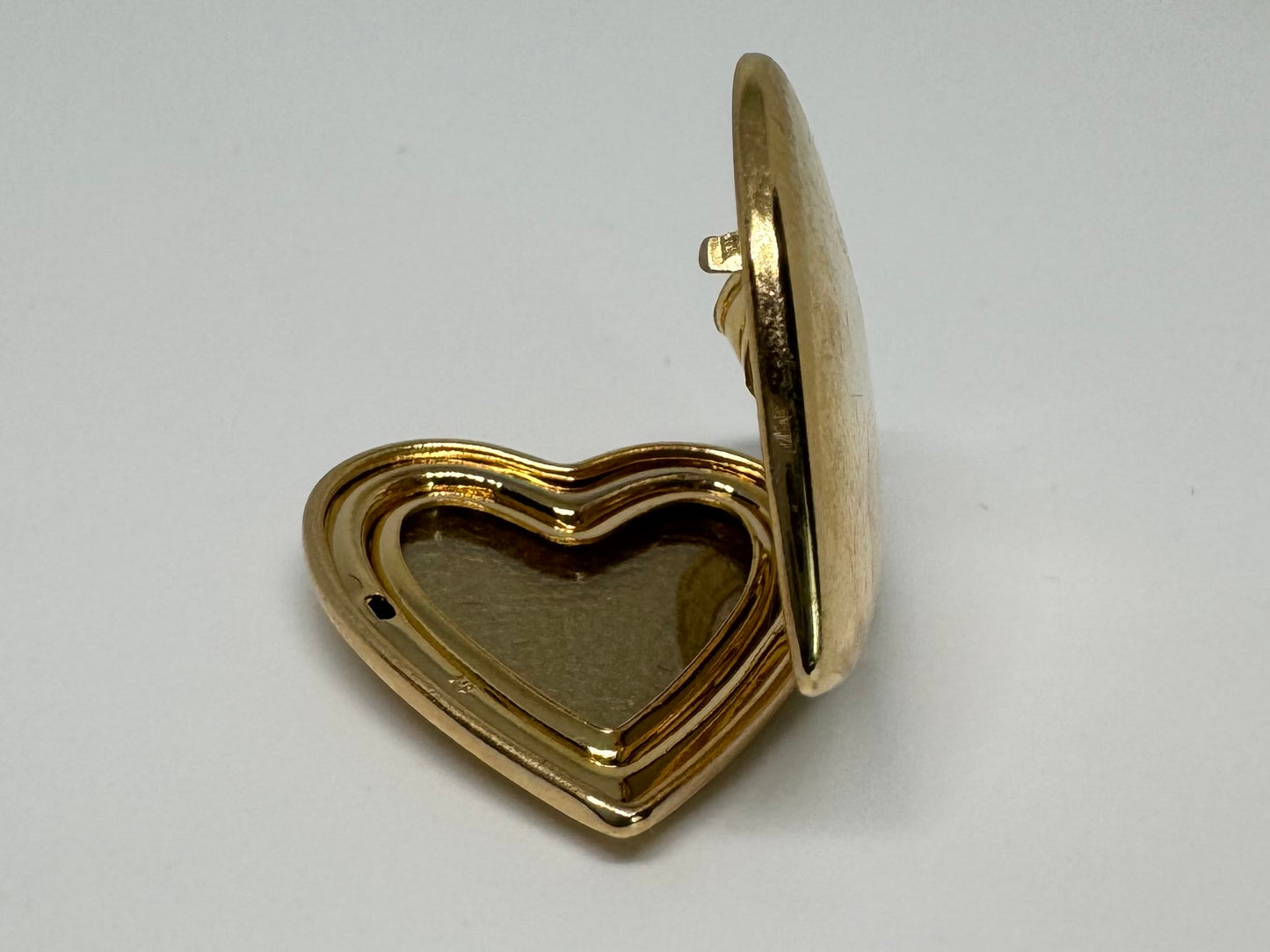 14K gold “Heart” Pendant