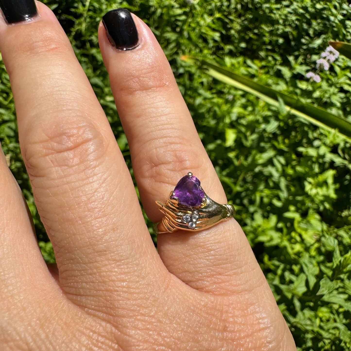 14K gold ring set with Amethyst & Diamonds