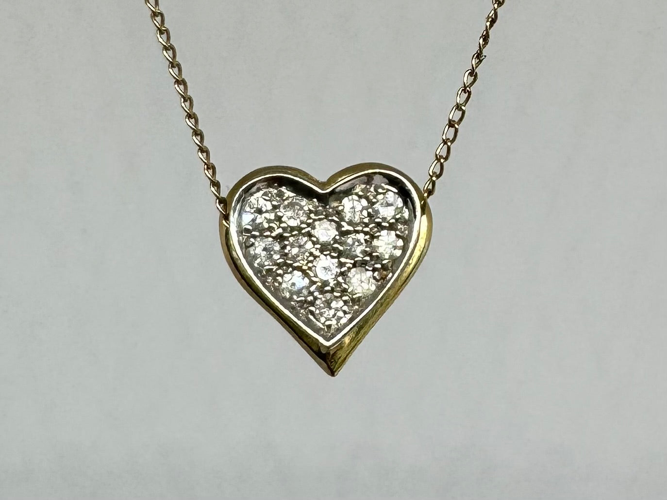 14K gold Heart Pendant set with Diamonds