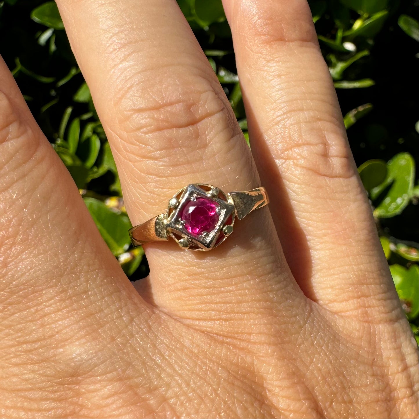 14K gold ring set with Ruby