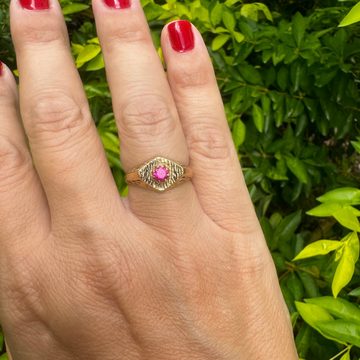 14K gold ring set with Ruby