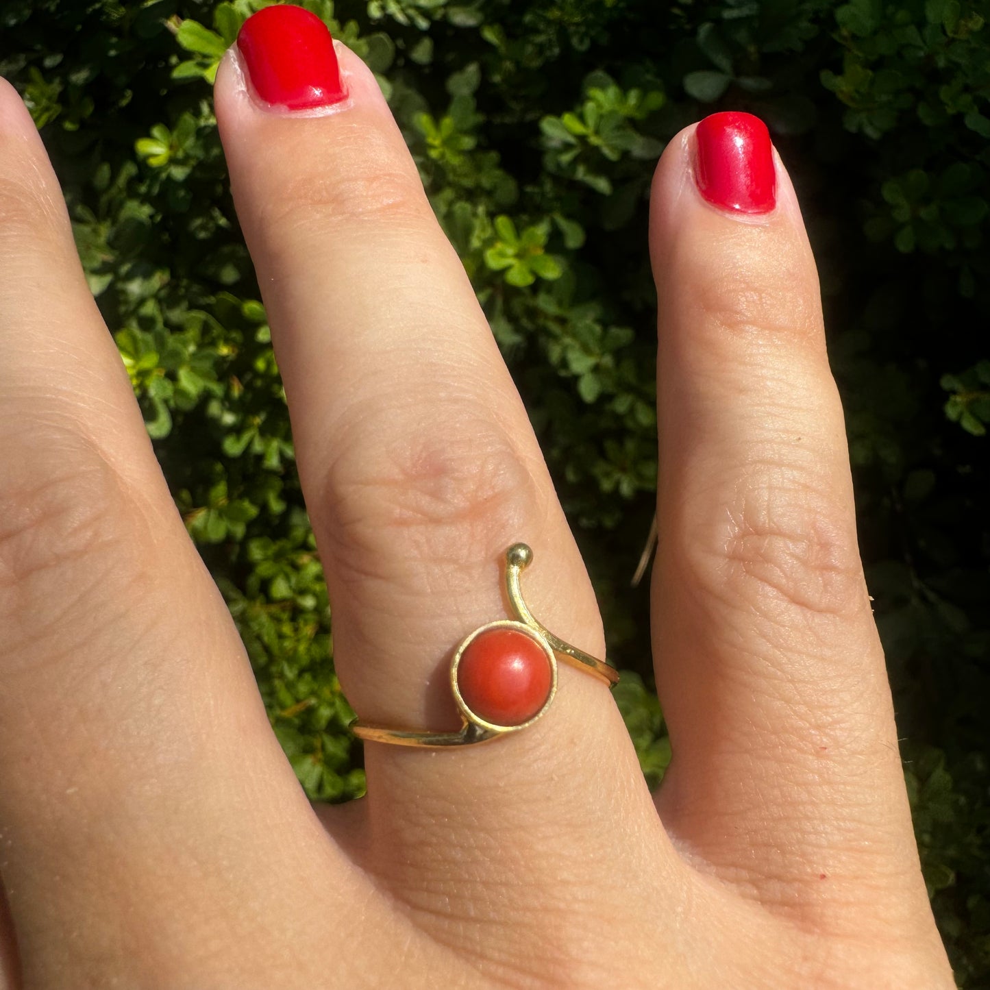 14K gold ring set with Coral