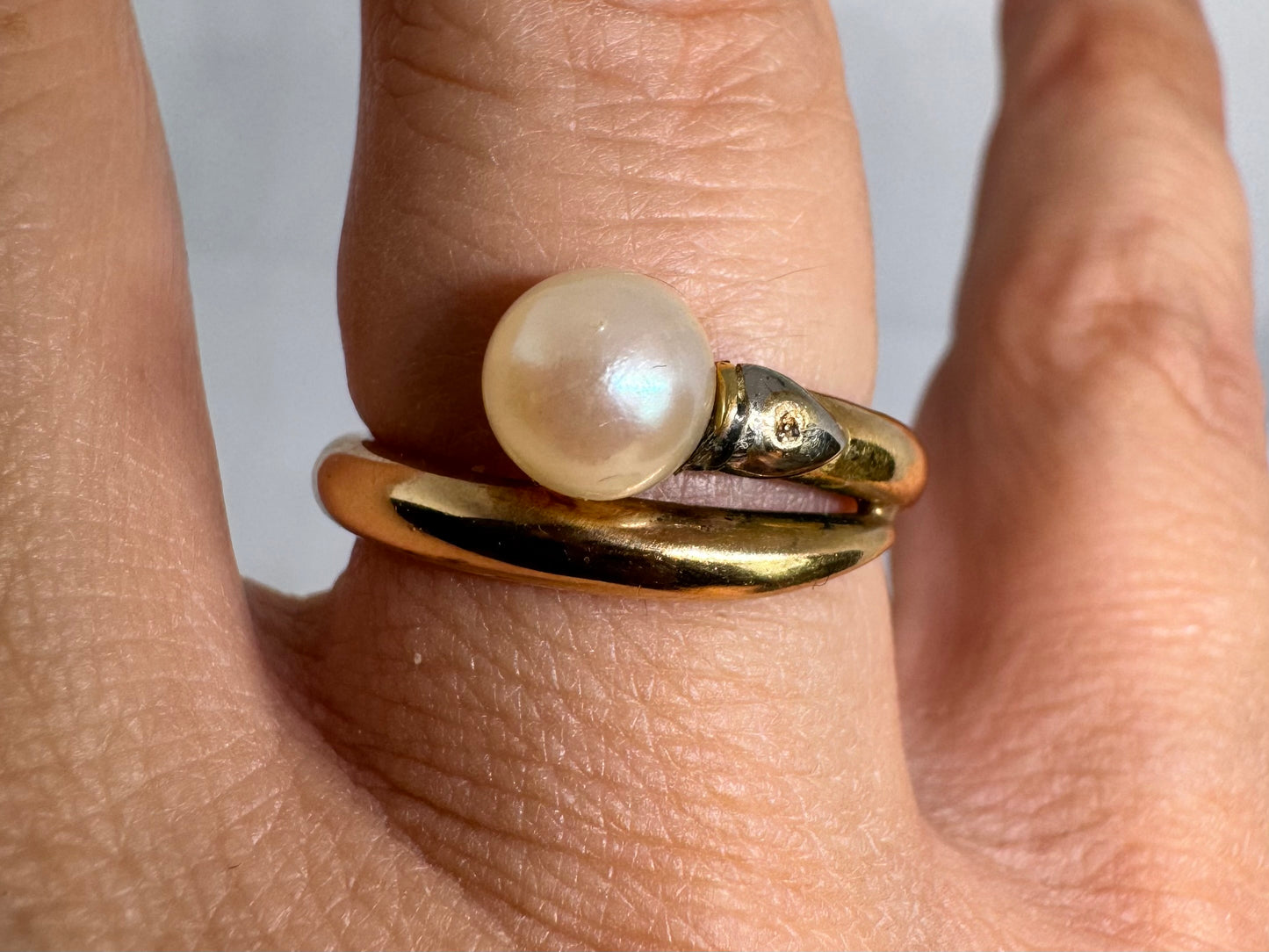 14K gold ring set with Pearl