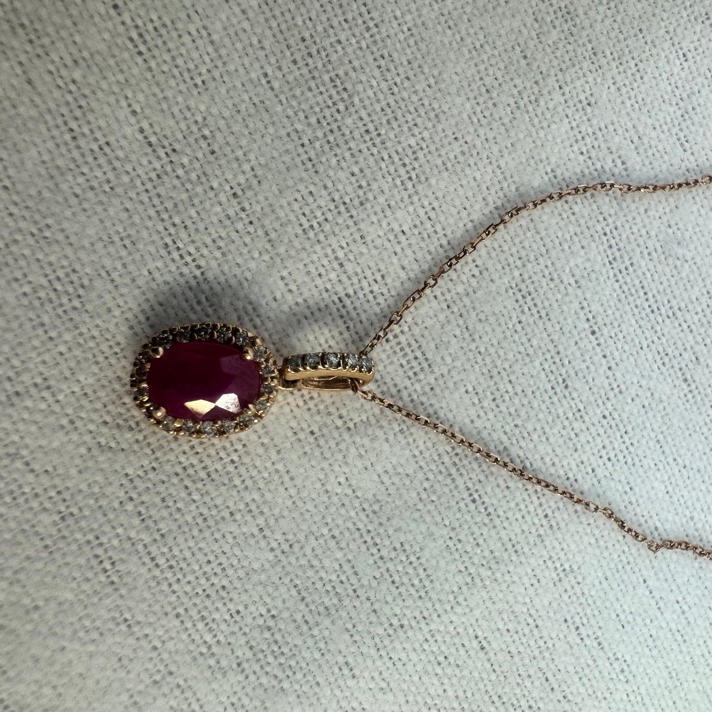 14K gold necklace set with Ruby & Diamonds