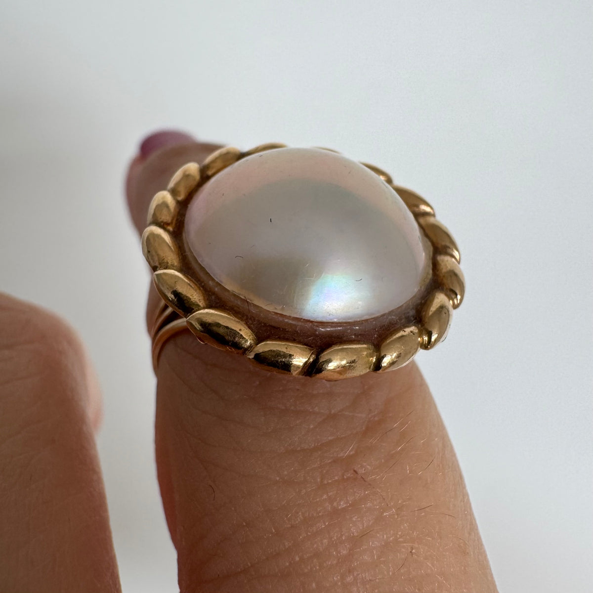 14K gold ring set with pearl