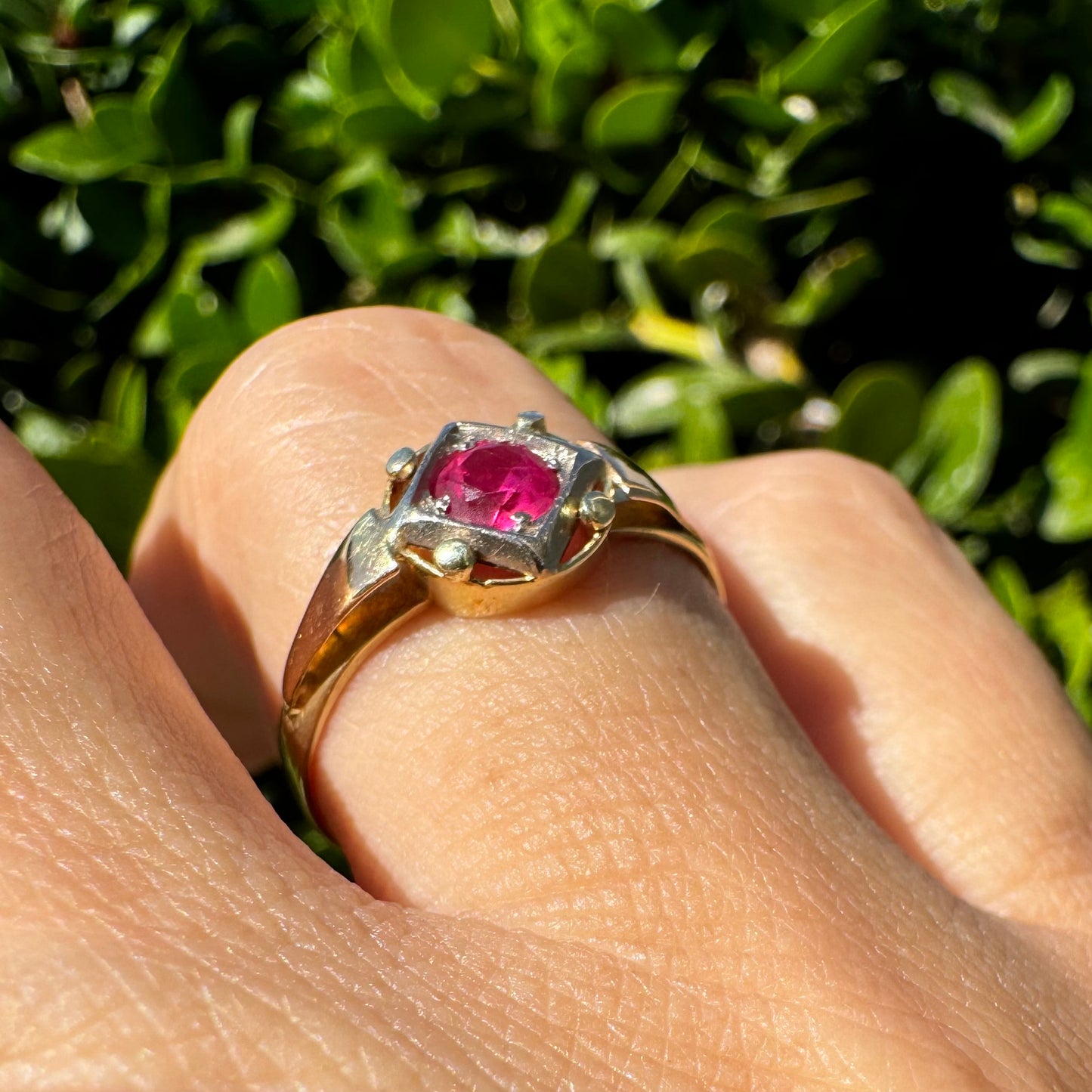 14K gold ring set with Ruby