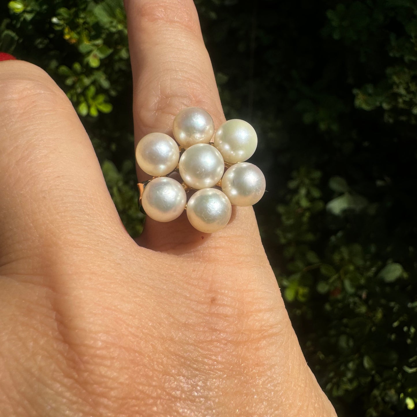 14K Gold Ring Set With 7 Pearls