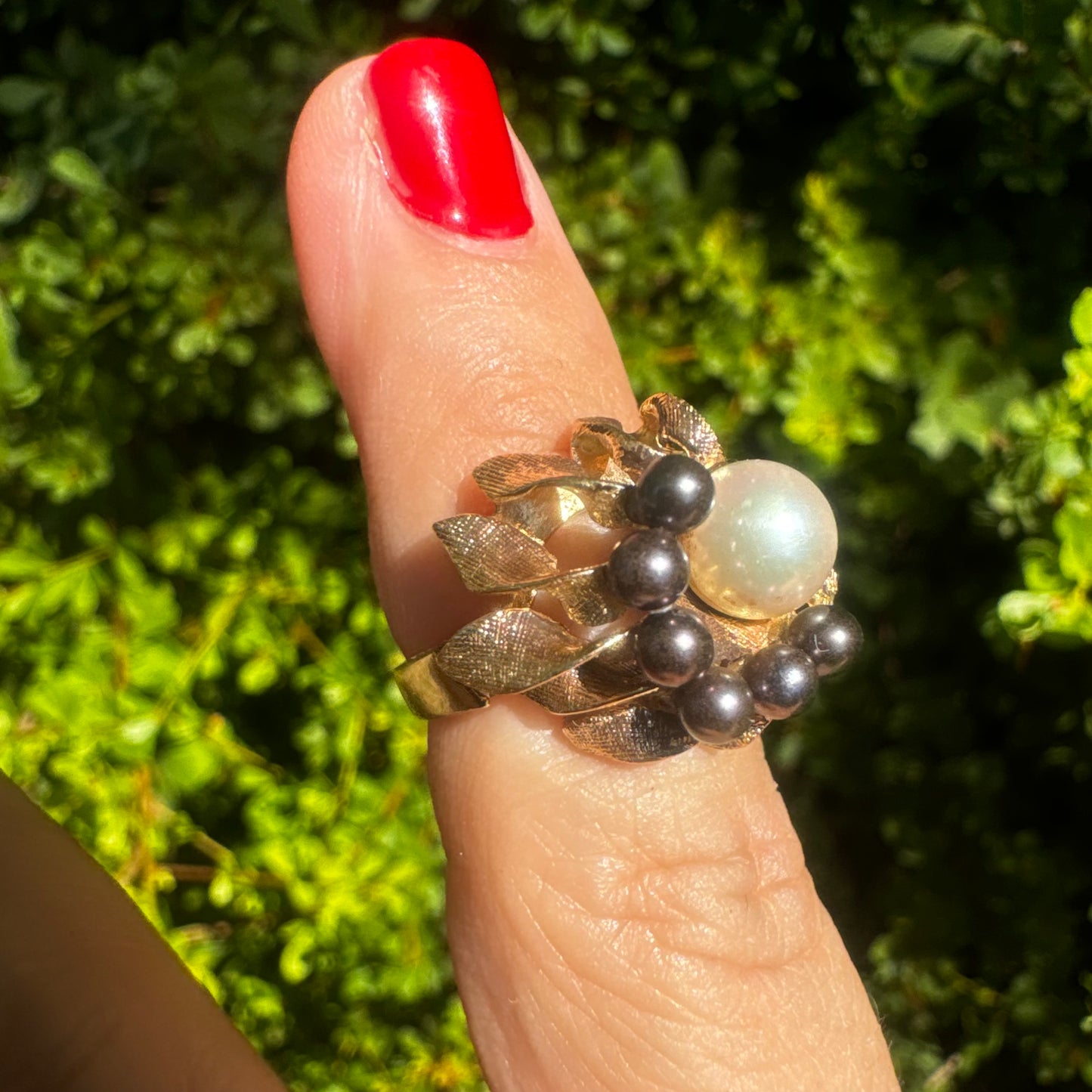 14K gold ring set with Pearl & Black Pearls