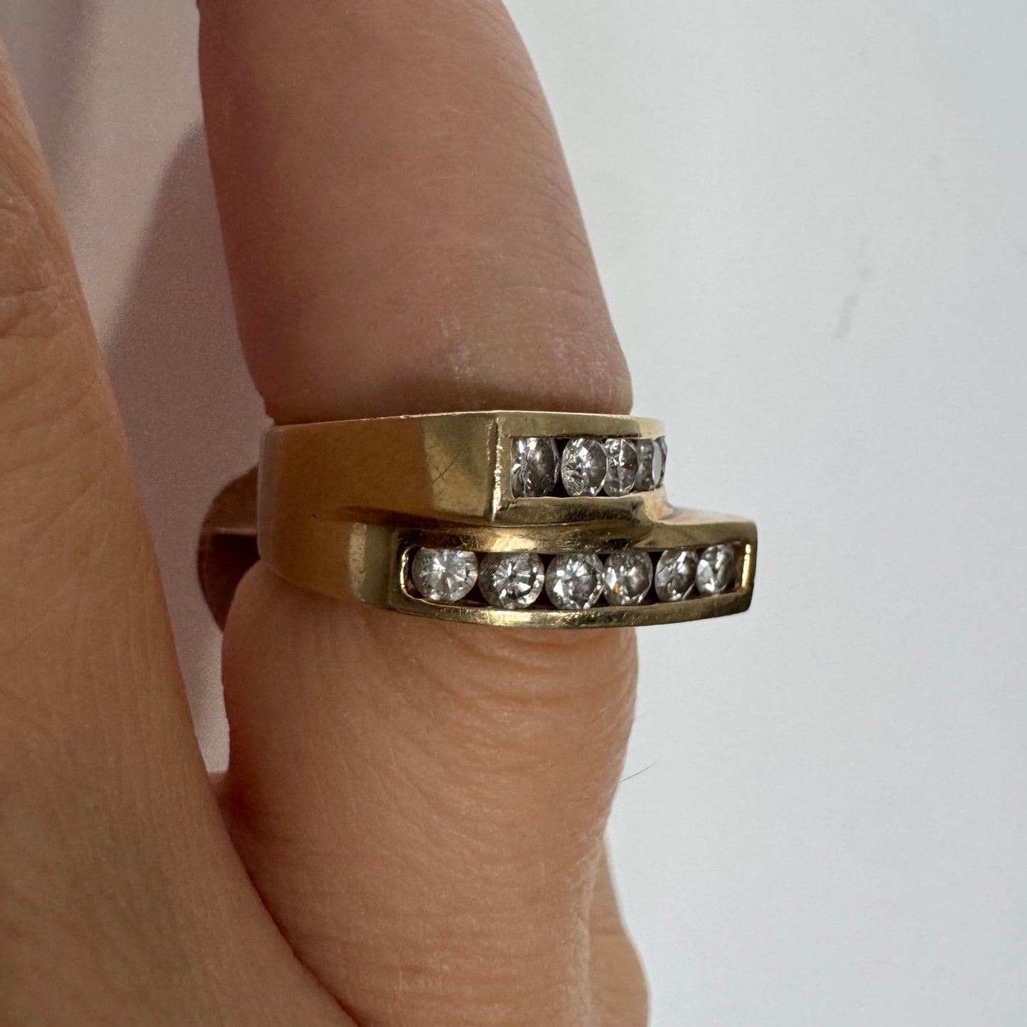 14K gold ring set with two parallel Diamond-set rows