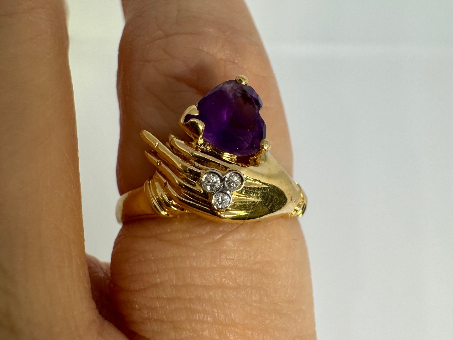 14K gold ring set with Amethyst & Diamonds