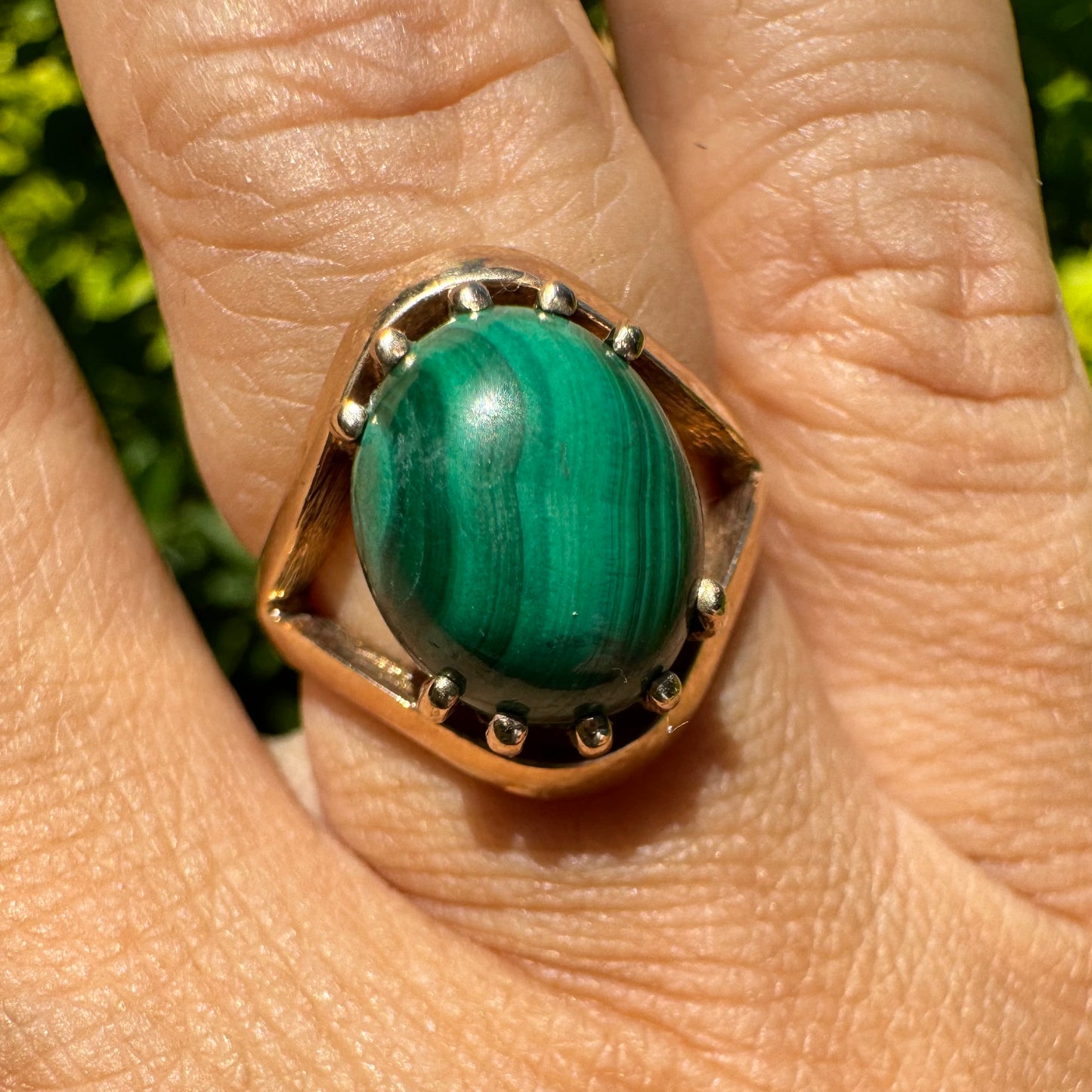 14K gold ring set with Malachite